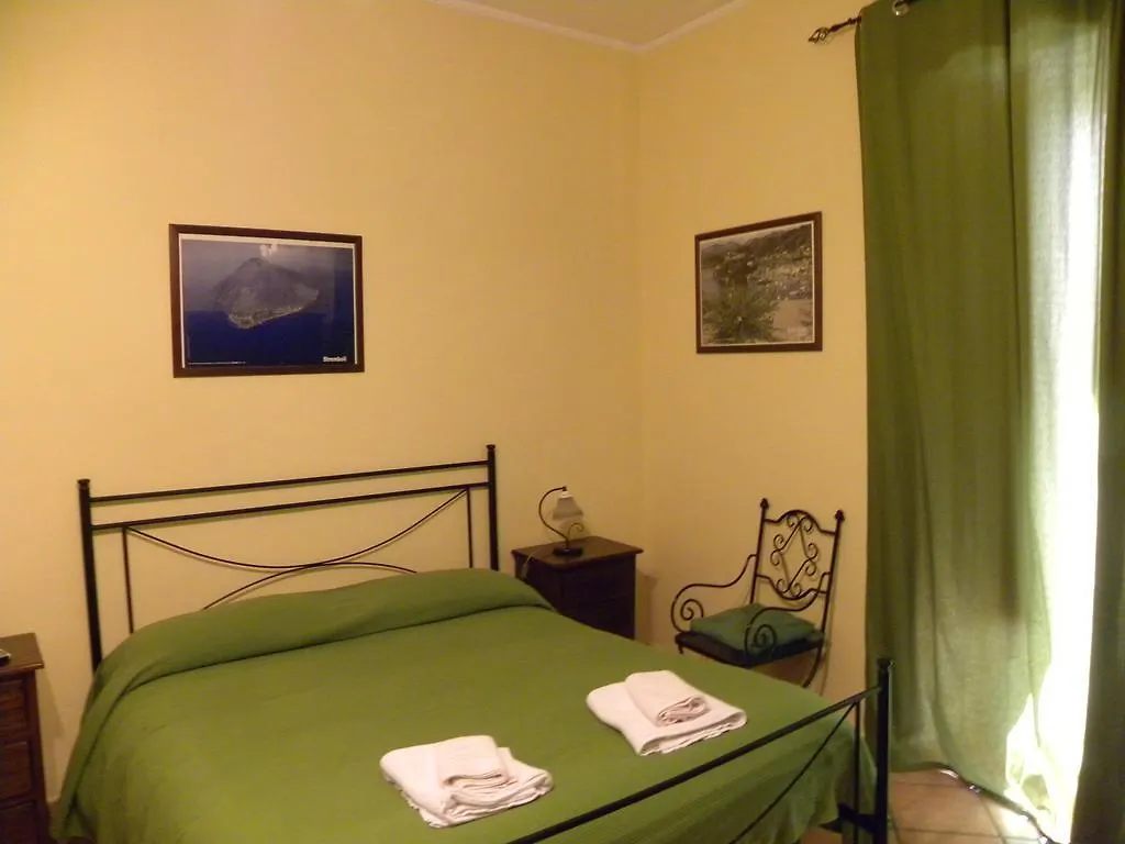 Case Vacanze Albamarina Lipari  Lipari (Isola Lipari)