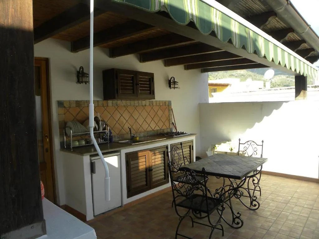 Case Vacanze Albamarina Lipari